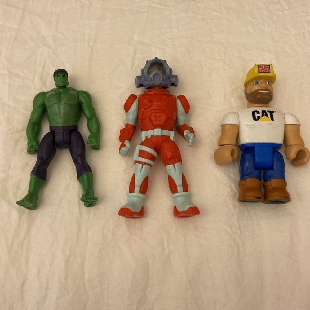 Grouping of figurines. 13 in total​​​​​​ - Picture 3 of 6
